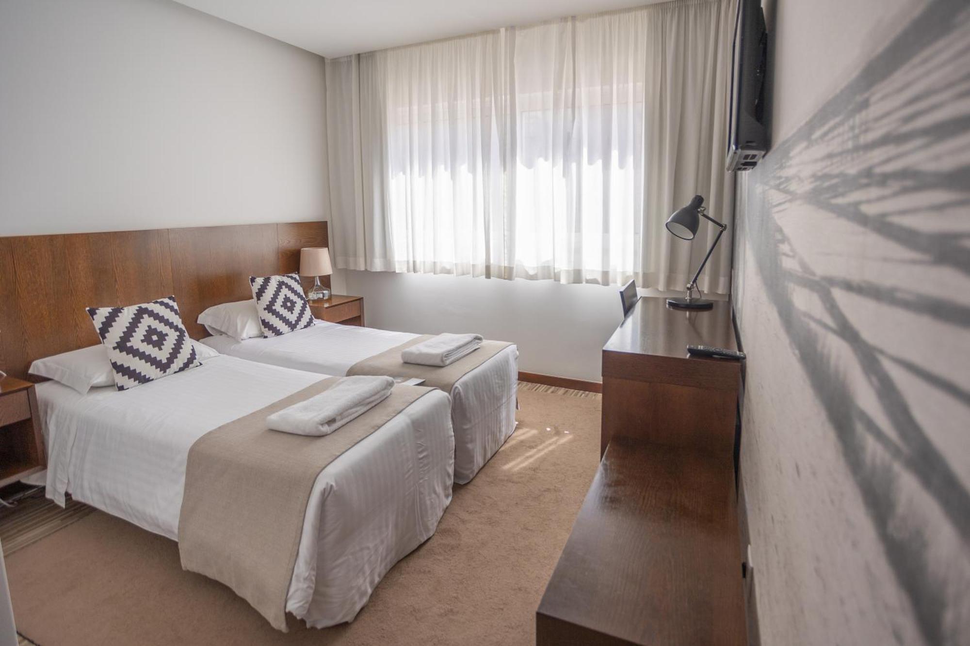 Hotel Farol Гафанья-да-Назарэ Экстерьер фото
